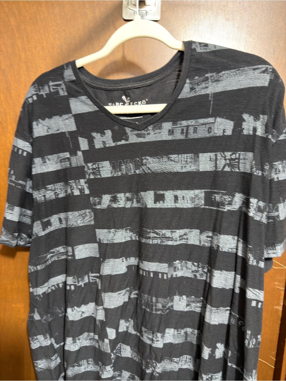 Marc Ecko Black & Gray Striped Graphic V-Neck Shirt Size XXL